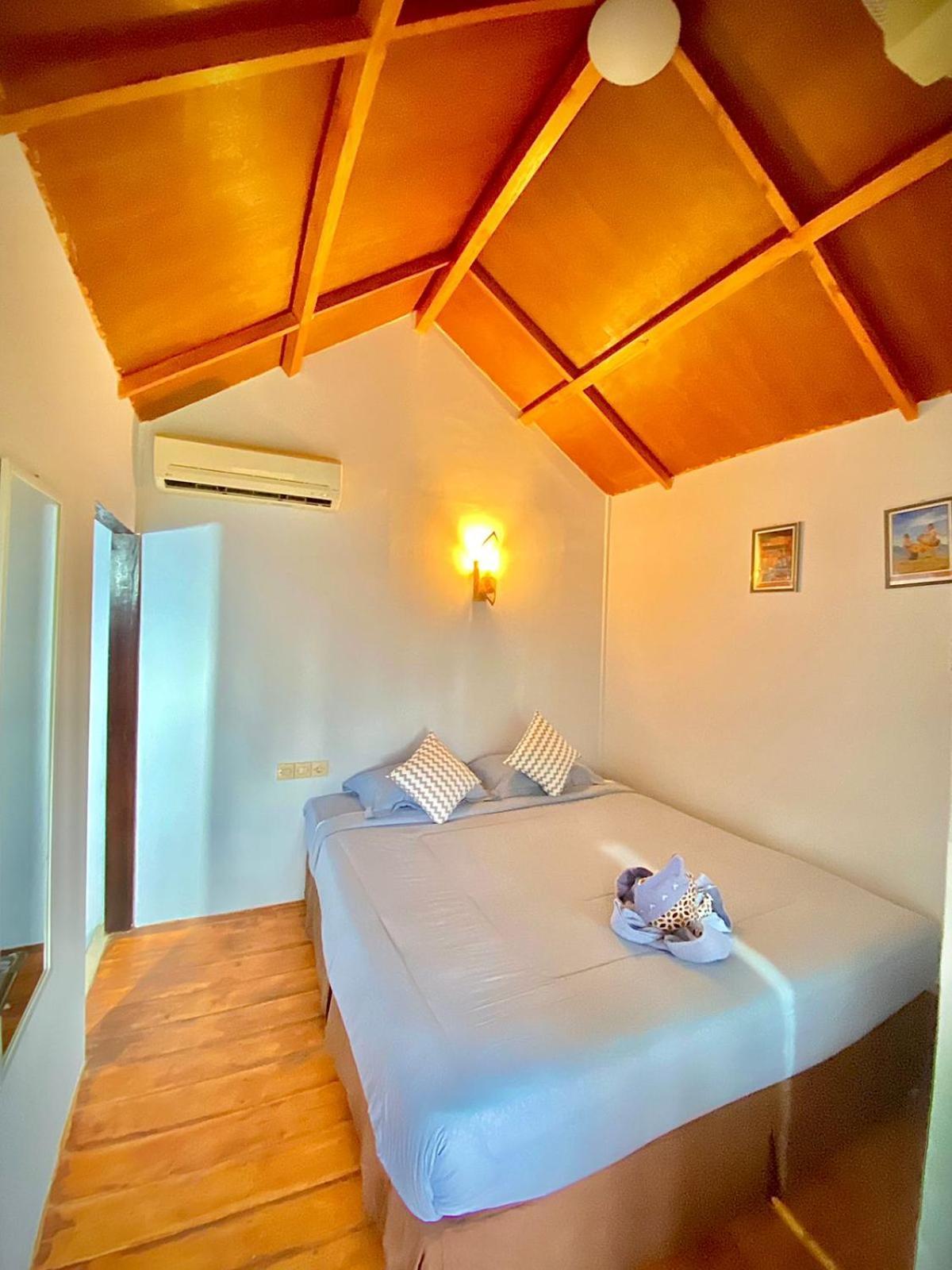 Poetri Bungalow & Restaurant Senaru Εξωτερικό φωτογραφία